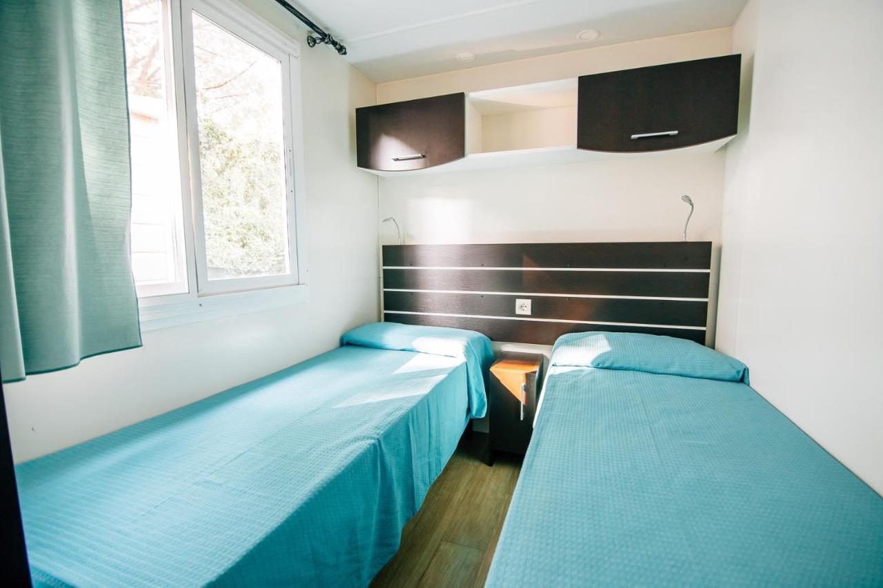 Camping Casa Di Caccia مارينا دي بيبونا المظهر الخارجي الصورة